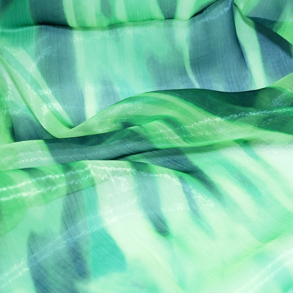 Limegreen Floow Long Scarf 50% Silk - Picture 2 of 3